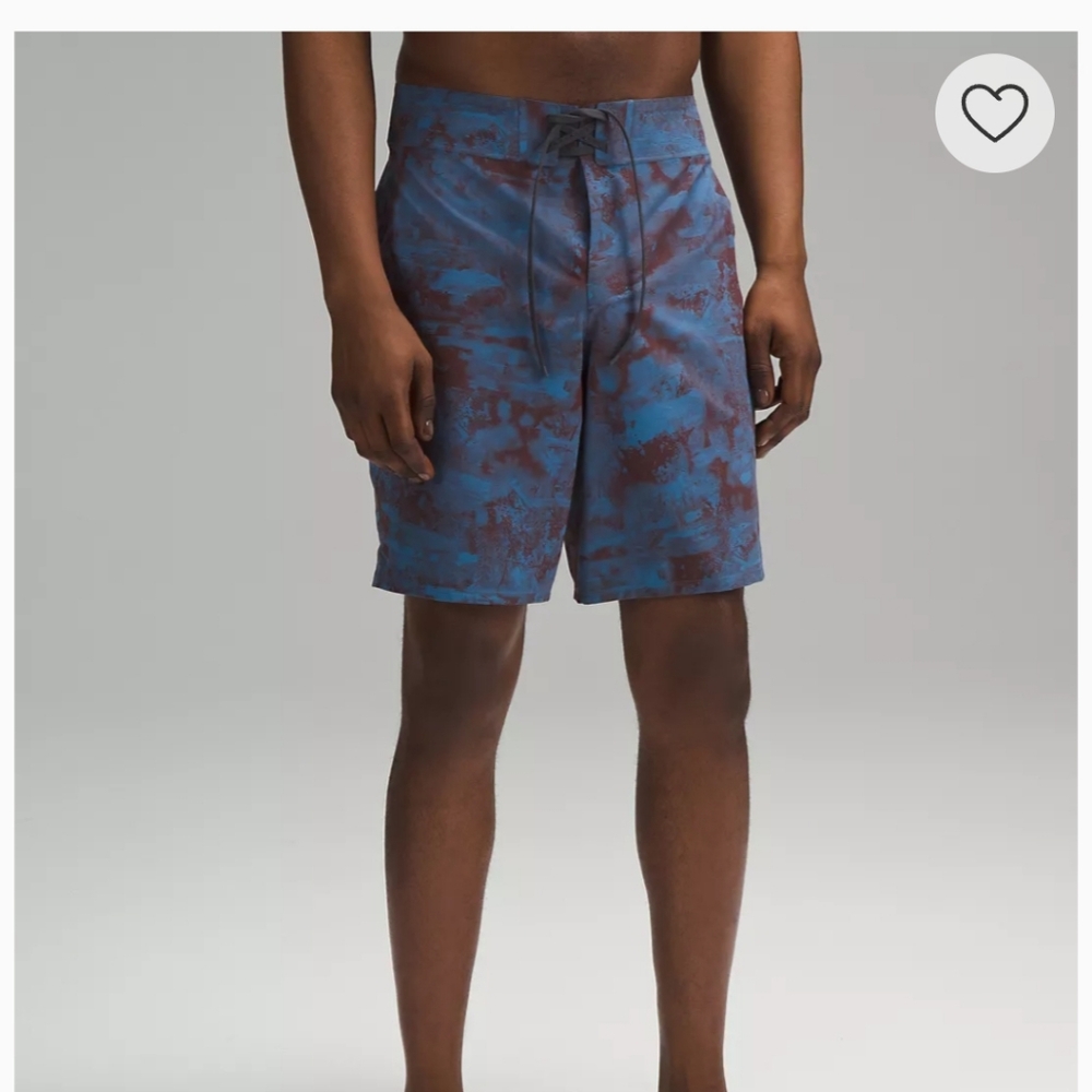 Lululemon Men's Current State 9" Board shorts. Size 34